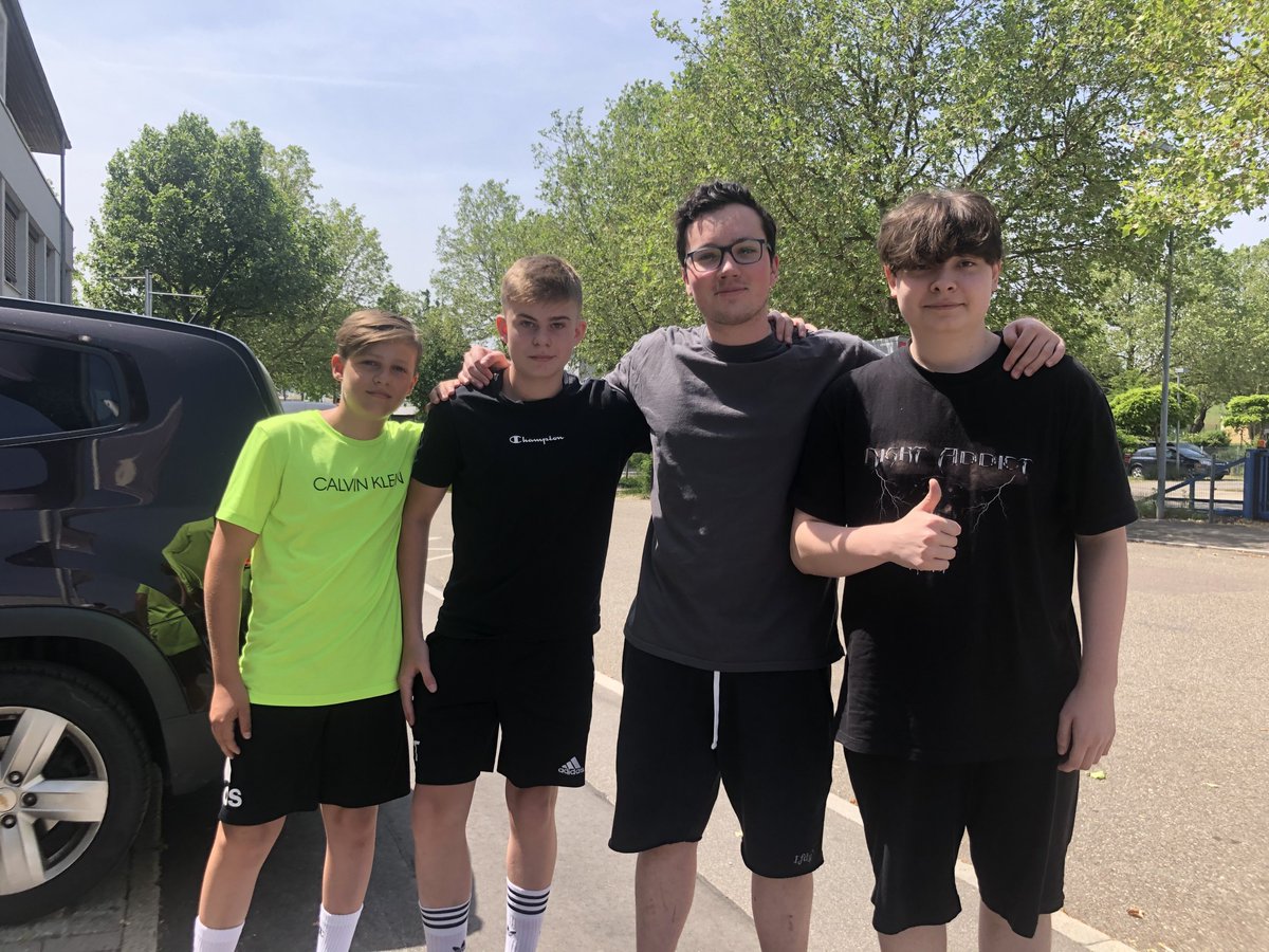 WaveAUT's tweet photo. It was a nice experience for us to meet so many fans during our latest #wavecamp! See you soon 🌊

#wavefam 💙 https://t.co/ltMUMs9CNX