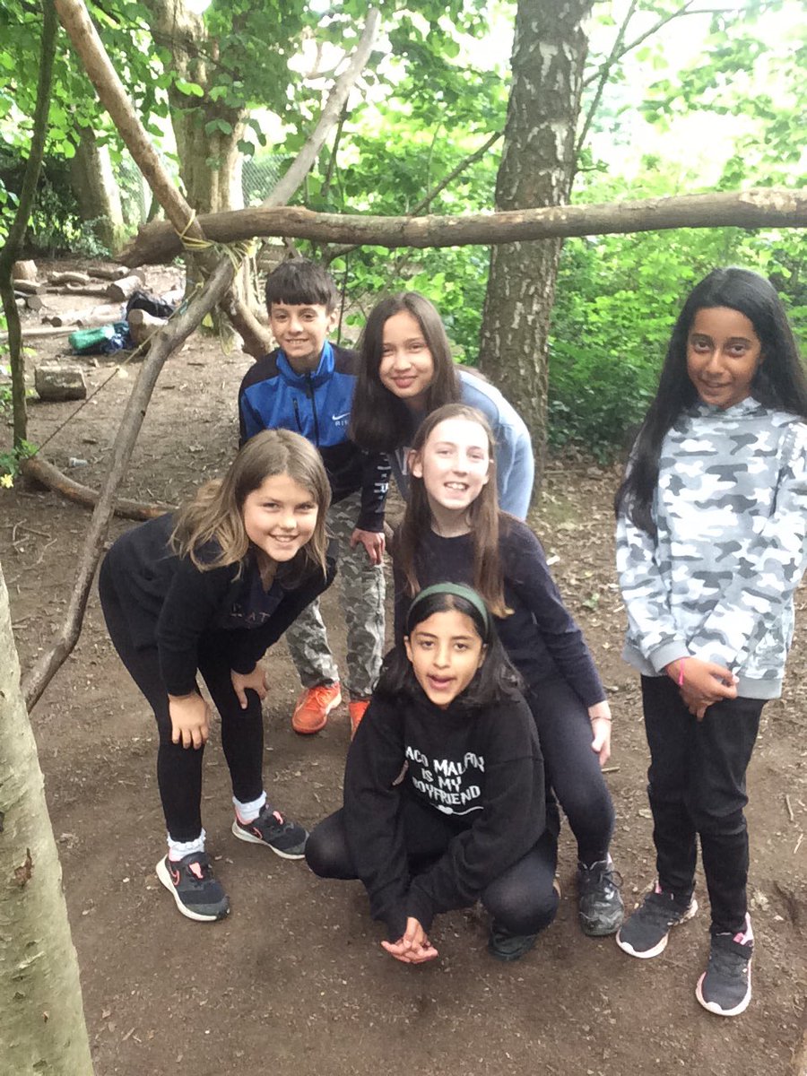 BroadOakPS's tweet photo. Building a-frame tents and stretchers in #forestcrew today. https://t.co/5F4y2Lj8Tr