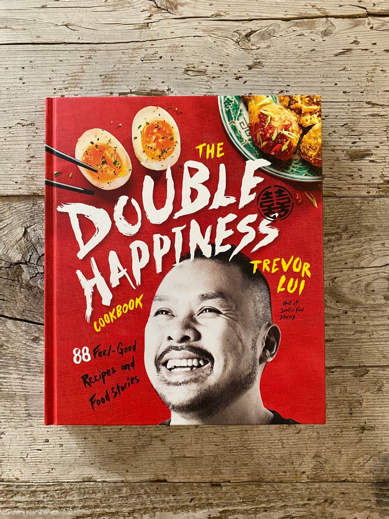 TasteCanada's tweet photo. This week's #ChefsConnect highlights Chef Trevor Lui! This year, Lui published his first cookbook, The Double Happiness Cookbook, and has started a brand e-commerce/virtual experience site all while launching a new agency!⁠ Visit https://t.co/kE75WkoiDq for more info! @LuiSays https://t.co/76LklA53z7