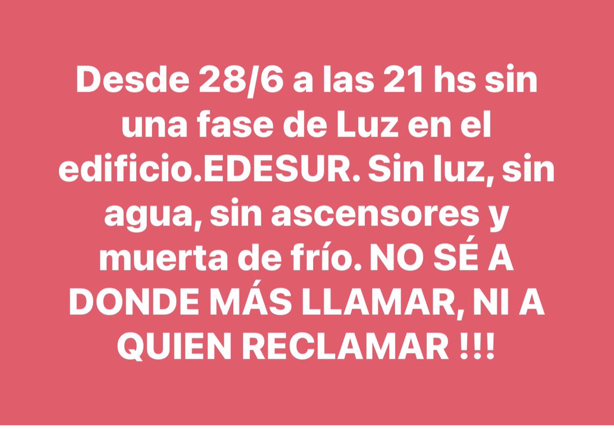 carolinamarchuk's tweet photo. Av Rivadavia 4451 CABA Hay personas mayores que no puede usar l escalera y una persona electrodependiente. Una vergüenza!!!!!!! https://t.co/1rVV9EQNby