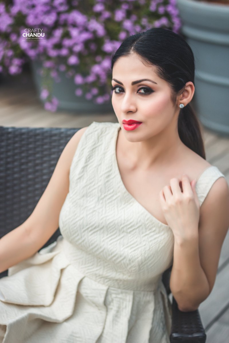 Be Simple Yet Elegant.....
#wednesday #WednesdayVibes #wednesdaywisdom #WednesdayMotivation