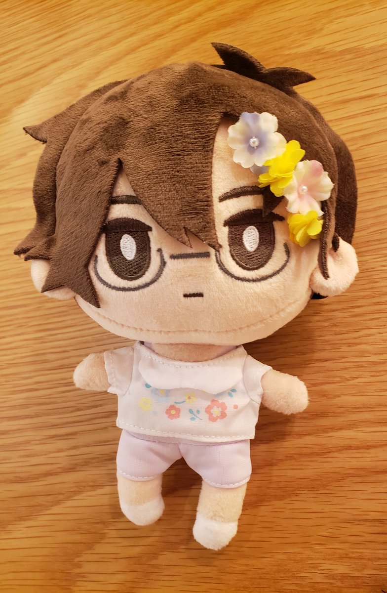 jagajaga_poteko's tweet photo. 昨日のぬいみつ🗻🎣
①りんこ白石の洋服を借りたバブみつ
②りんこ白石の服着る冷え性なもこみつ(下半身防護力なし)
③曇りなので蓮の葉ベッドで部活サボるさぼみつ
④ハッピーセットのおまけ扱いされるめしみつ https://t.co/rTU5oVY6u5