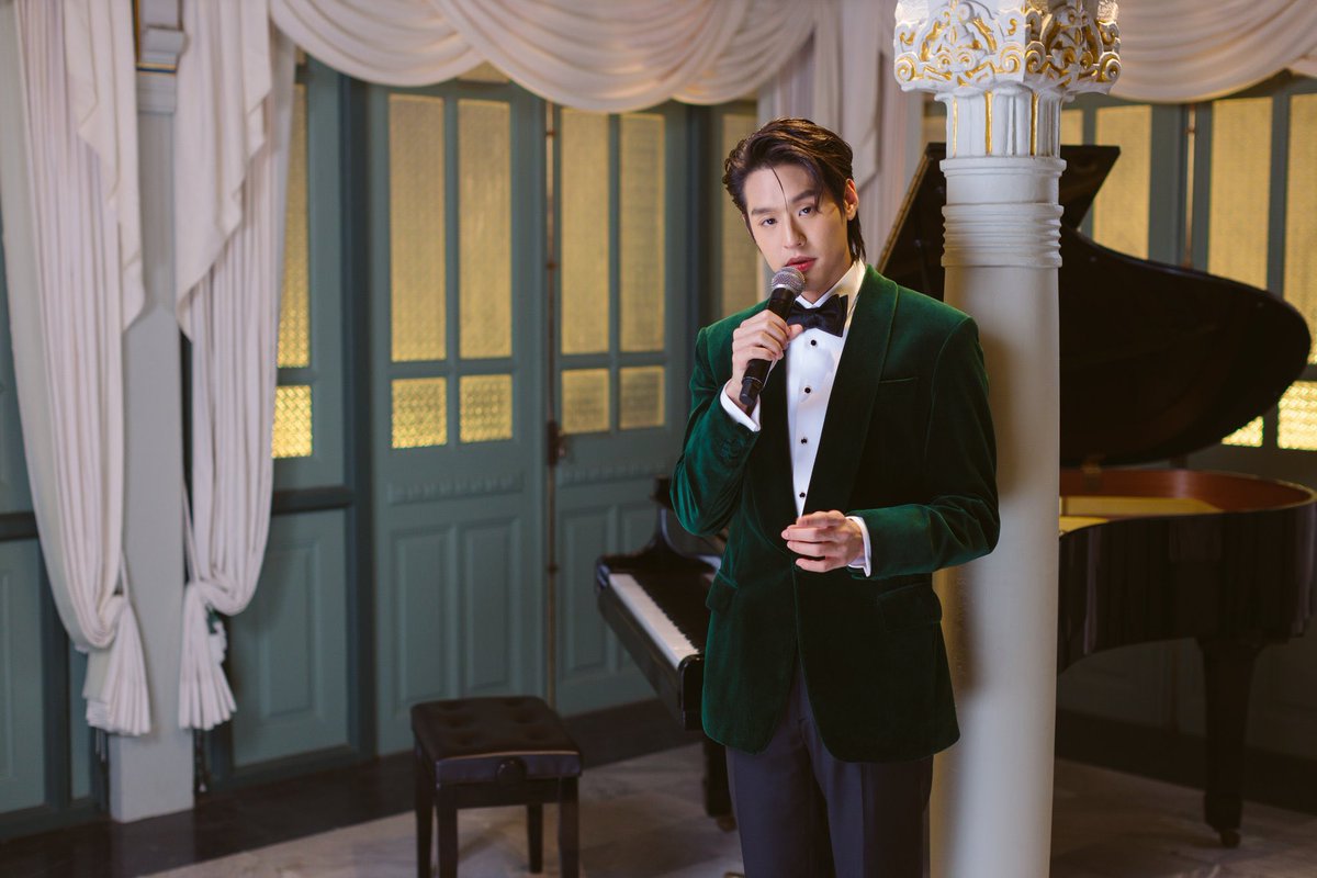 nongderrr's tweet photo. เทพเจ้าบ่นิ #DisneyPlusxBillkin https://t.co/powN3esmjI