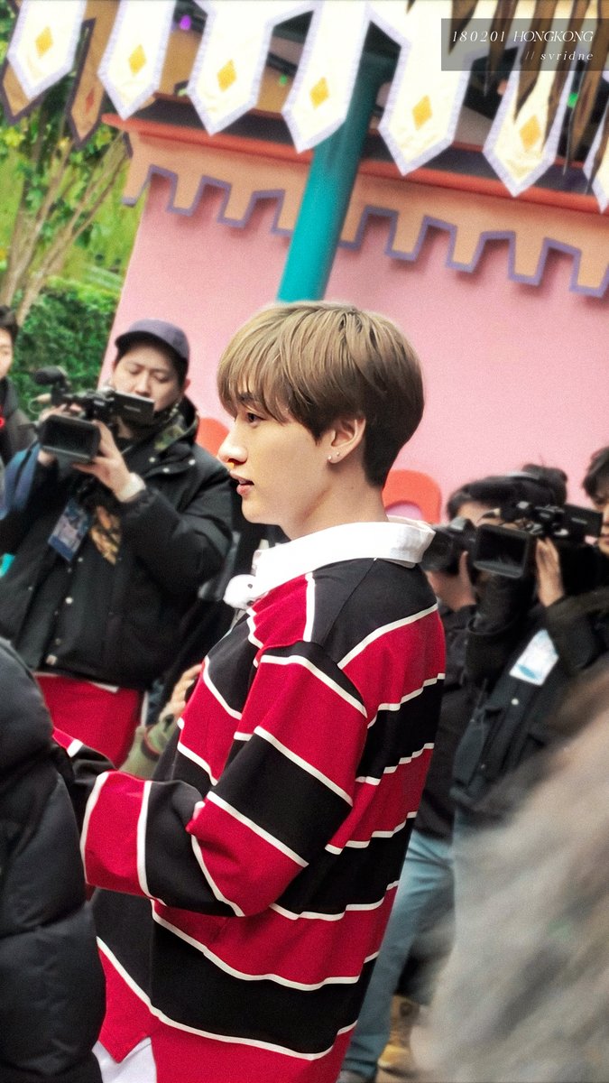 svridne's tweet photo. 조금 그리워 https://t.co/p0HiPW40tl