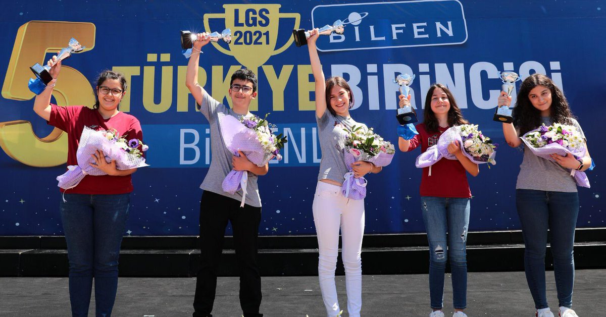 1- Bilfen’de başarı geleneği değişmedi!
2021 LGS sonuçlarına göre 5 öğrencimiz Türkiye 1.si  🥇olmuştur. Öğrencilerimizi tebrik ediyor, eğitim hayatları boyunca başarılarının devamını diliyorum. #KazananlarınOkulu
