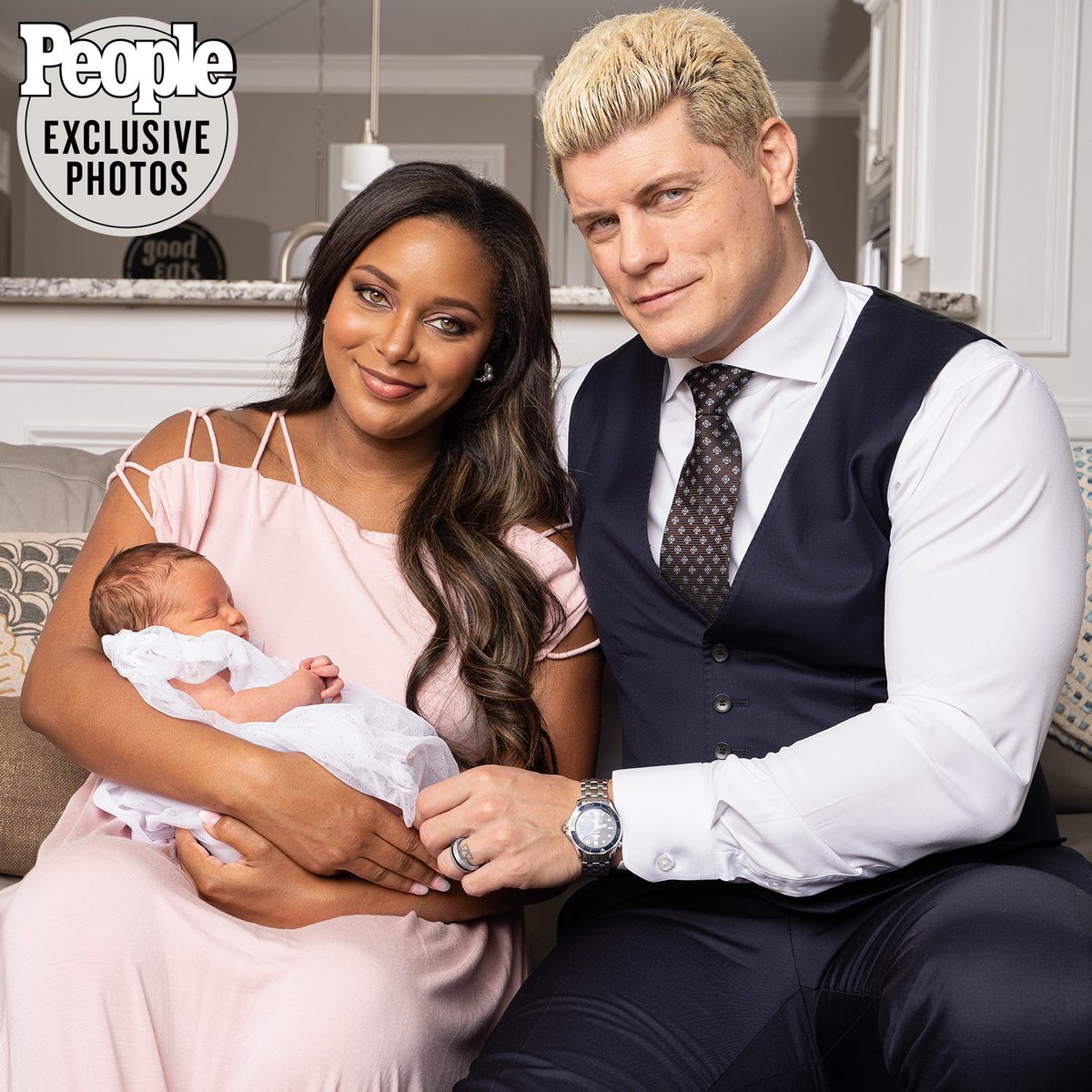 TheBrandiRhodes's tweet image. Liberty Iris ❤️ @CodyRhodes❤️ Loves of my life.  Thank you @people ! Be sure to pick up the issue this Friday! 🤱🏽👨🏼‍🍼