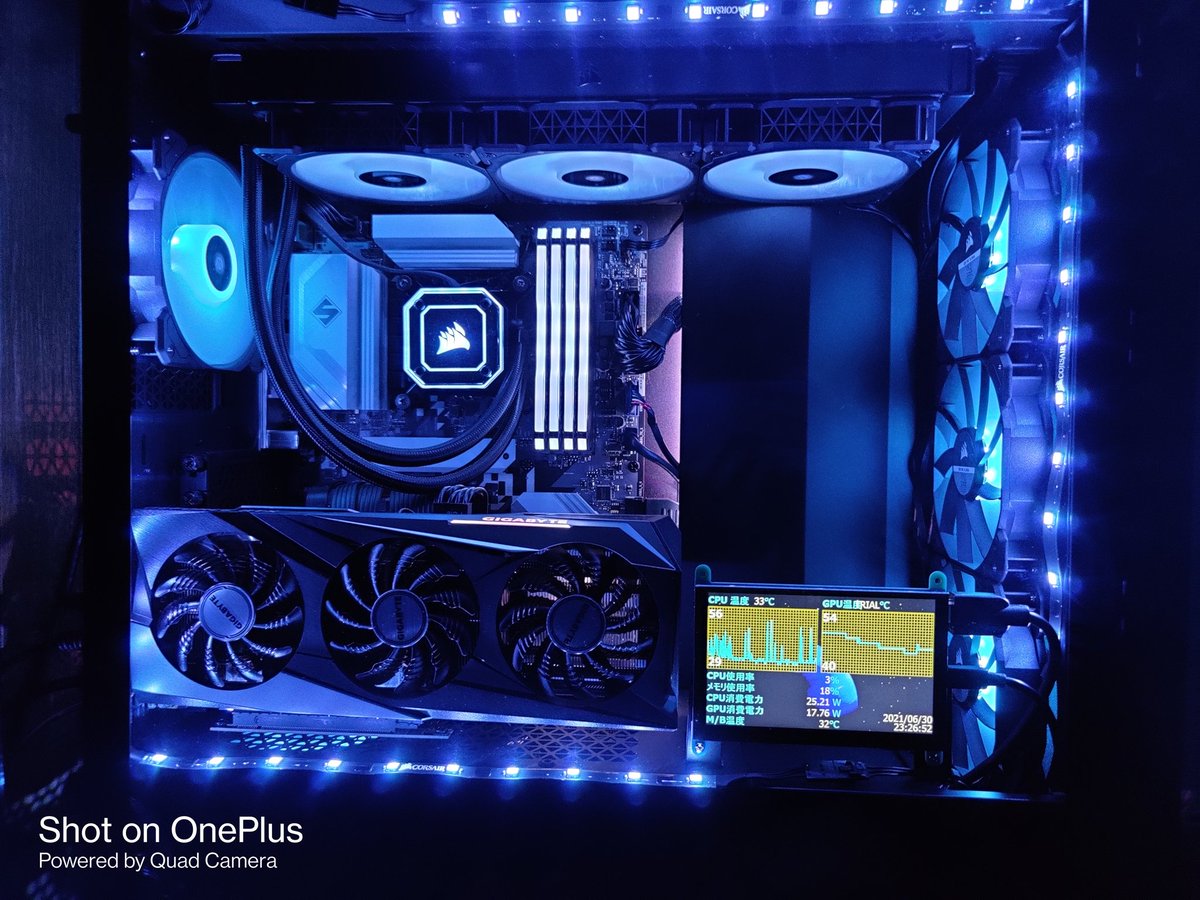 PCケース内にモニタリングディスプレイを設置してみた。 ラズパイ用 