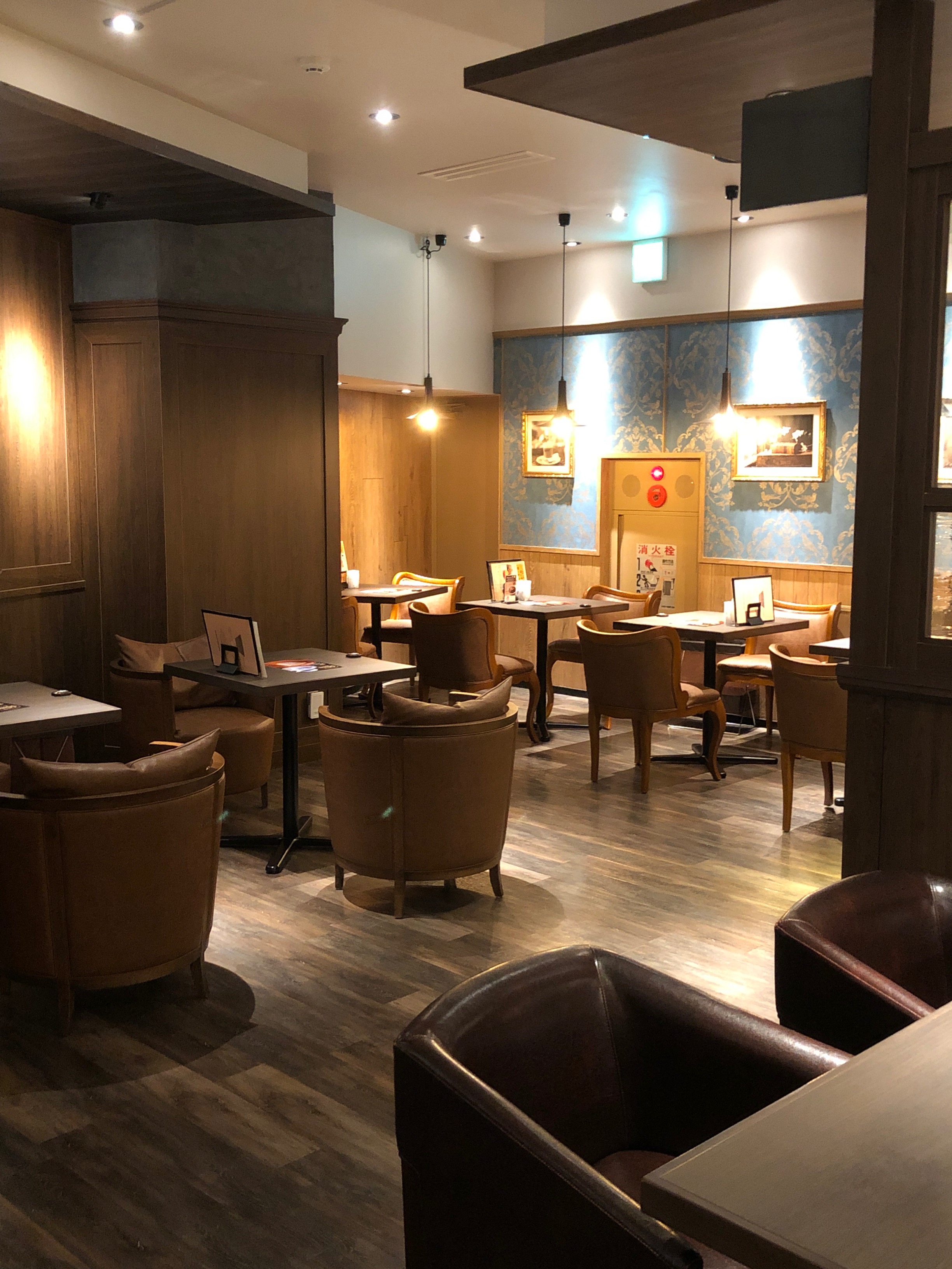 作業向けカフェ情報 Newwork Fun 今日はランチがてら星乃珈琲店西新宿2号店さんにお邪魔しました 落ち着いた感じのジャズが流れていて静かな店内です T Co J5h6anxyju カフェ リモートワーク カフェ好きさんと出会いたい 外で仕事