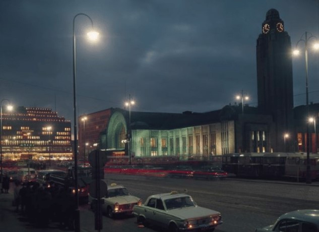 RT @LostfoundE: Helsinki Central Station in the 60's noir https://t.co/BmzzeWbSR3