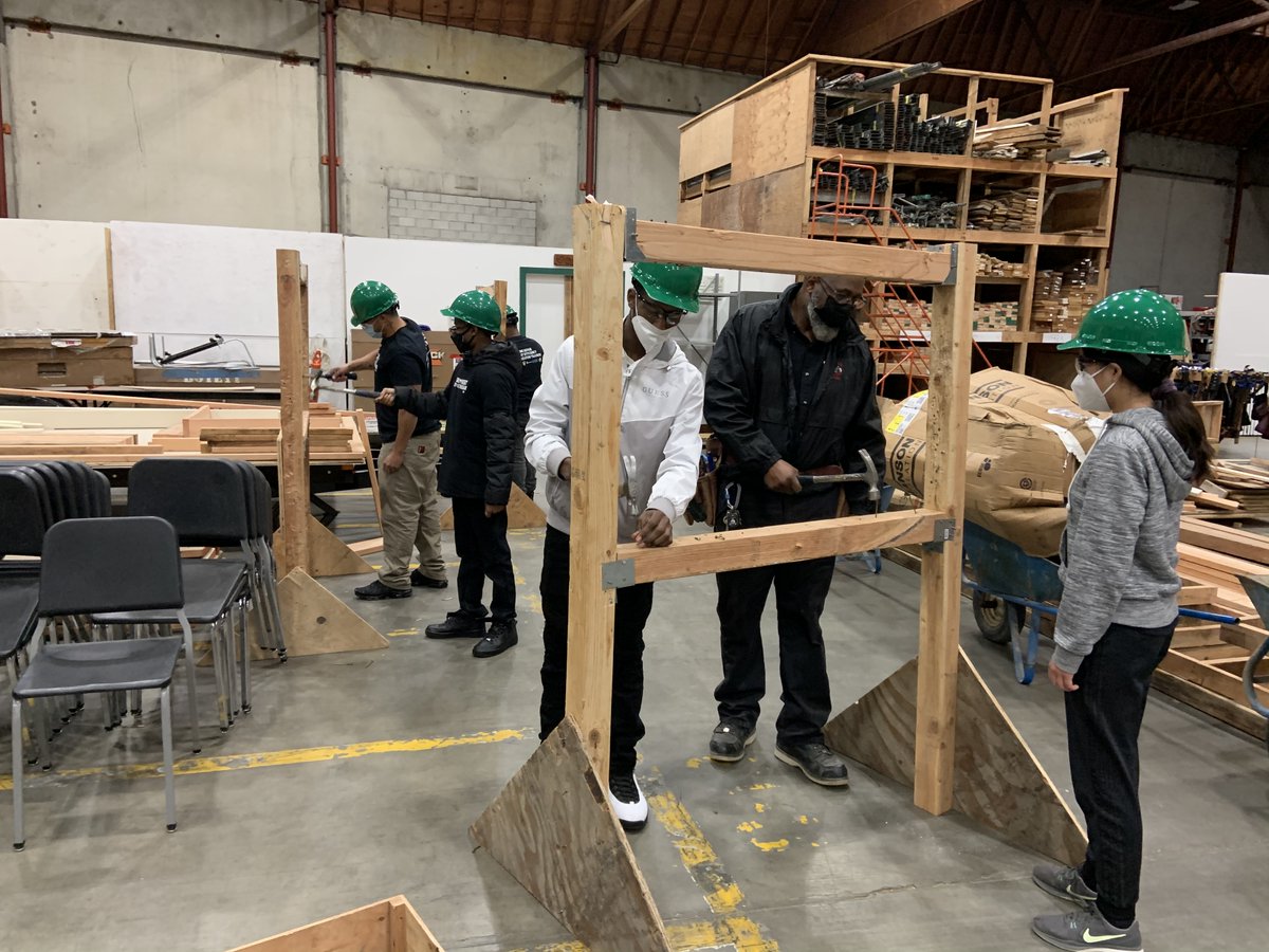 MandelaInc's tweet image. CMTC partnered with the Police Activity League (PAL) to create a 6-week program for the Alameda County High School students. This program focuses on green construction home improvements.  #PALProgram #CypressMandela #greenconstruction #TrainingandDevelopment