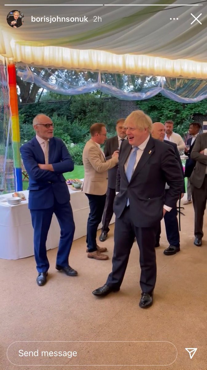 Weddings are not allowed a standing drinks reception or buffet but @BorisJohnson appears to deem it perfectly safe! Is this fair? The rules for weddings need to be relaxed before 19th July. 

@michaelgove 
@PennyMordaunt 
@johnredwood 
@KwasiKwarteng 

#whataboutweddings