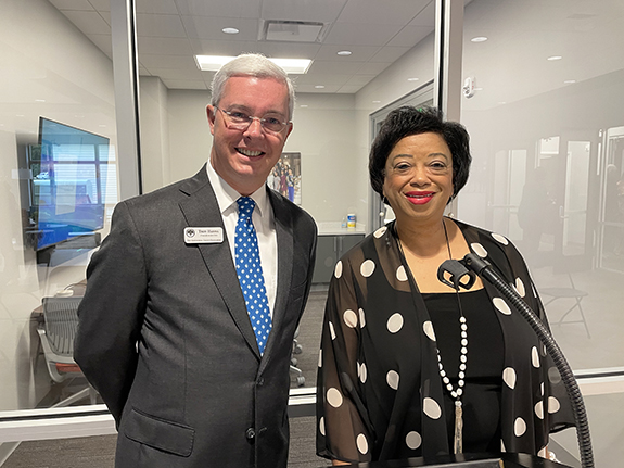 UpstateBizSC's tweet image. It was great to attend the opening of the The Robert Hett Chapman III Center for #Philanthropy in Spartanburg yesterday - @spcountyfdn - Troy Hanna and Mary Thomas - contratulations - #whosonthemove