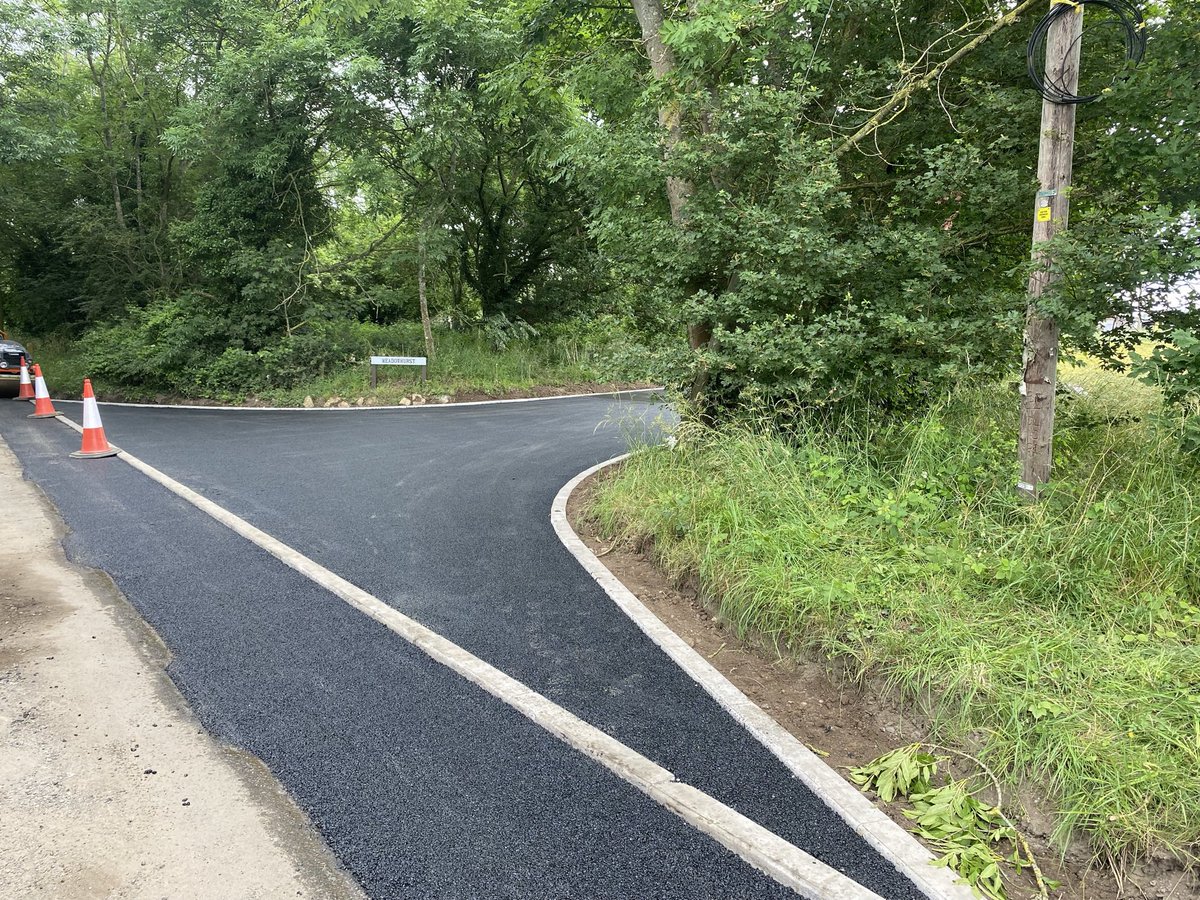 jdma_paving's tweet photo. New farm access and entranceway completed this week in Garboldisham, Norfolk. #asphalt #tarmac #groundworks #norfolk #jdma https://t.co/NUYaokMxwI