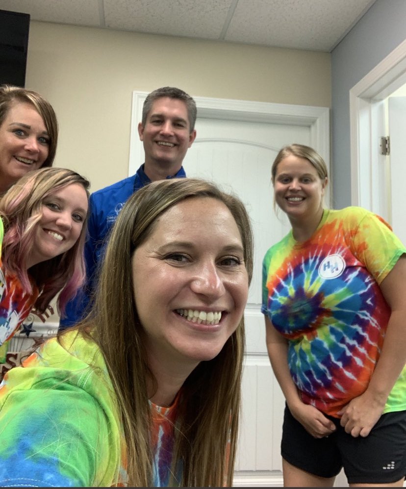 HeberHunt's tweet photo. Heber Hunt Photo Hunt: Picture with a doctor
#oneteamonedream #hhphotohunt https://t.co/h9GstKWzZi