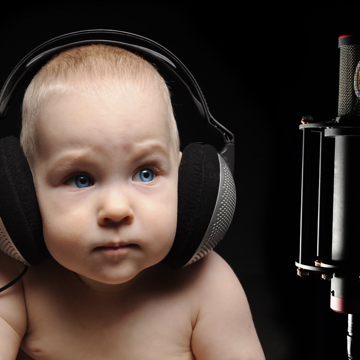 Over 90% of the UK adult population listen to commercial radio every week with over 51% of people listening digitally via a connected device.
Contact our expert team to start planning your radio campaign now.  #advertising #radioadvertising #media #advertisingagency