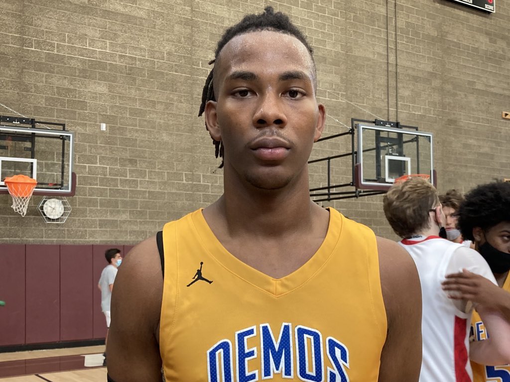 The 2021 Gatorade Oregon boys basketball player of the year has been announced.

Congrats to <a href="/1amarwashington/">Lamar Washington</a> of <a href="/DemoBoysHoop/">Jeff Demos Boys Basketball</a> 

playeroftheyear.gatorade.com/poy/assets/wri…