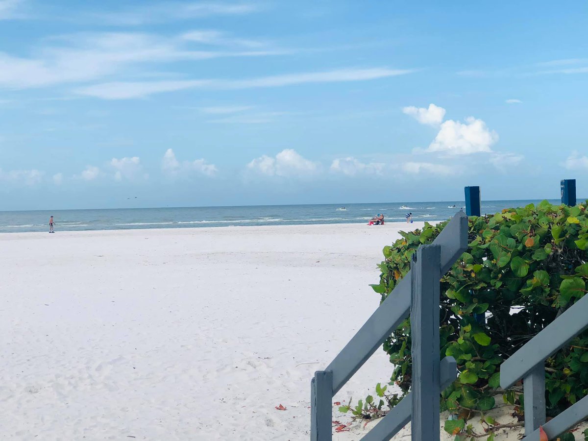 We hope you have a relaxing 4th of July weekend!