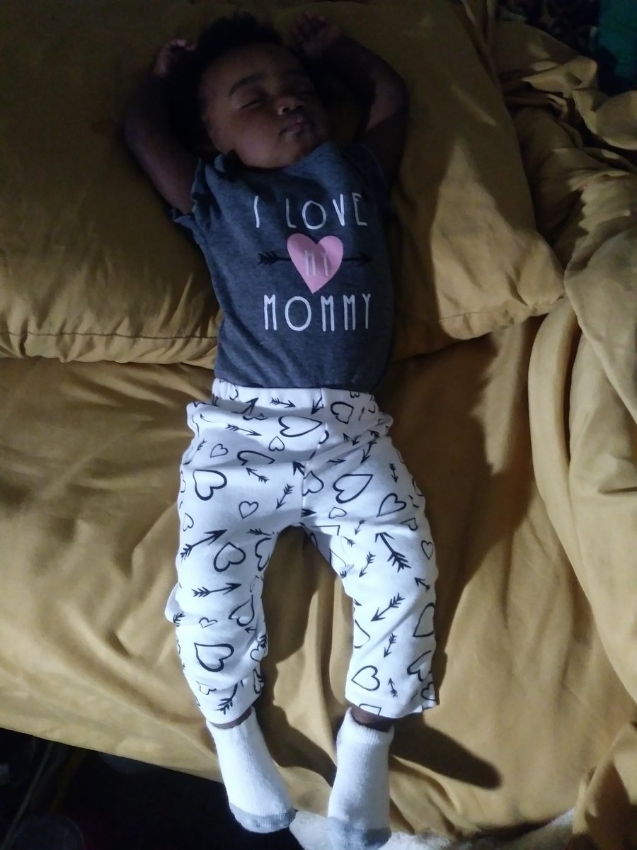 kctinyofficial's tweet photo. I love my mommy
Happy #SleepySaturday!
#kctinyofficial #lilsis #littlesister #sahm #cutekids #blackgirlmagic #love #kidsofig #kidsofinstagram https://t.co/2Vyjb7qyKk