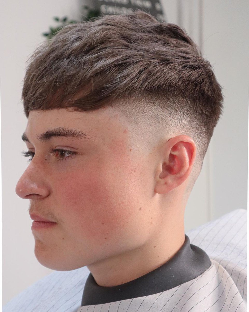 Another quality fade by @stance_barbershop to add to the great body of work.
.
.
.
#barbering #barbers #barber #barbergame
#barberworld #menshair #menshaircut #style #malegrooming #barbergowns #barbercapes #mensstyle
#skinfade