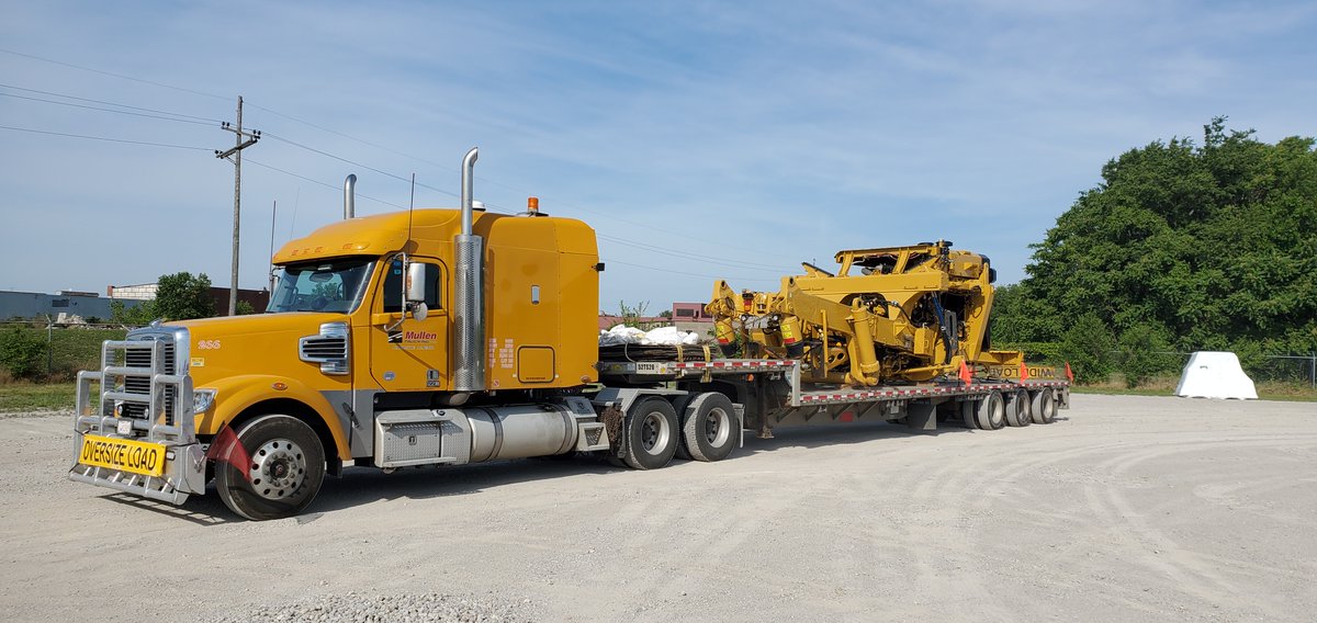 Mullen Unit 266- Mario Slipac with a Cat 777G Chassis destined for Estevan SK. "Yellow sure looks good on him"  #mullentruckingcorp #ourlifeisthehighway #heavyhaul #trucking