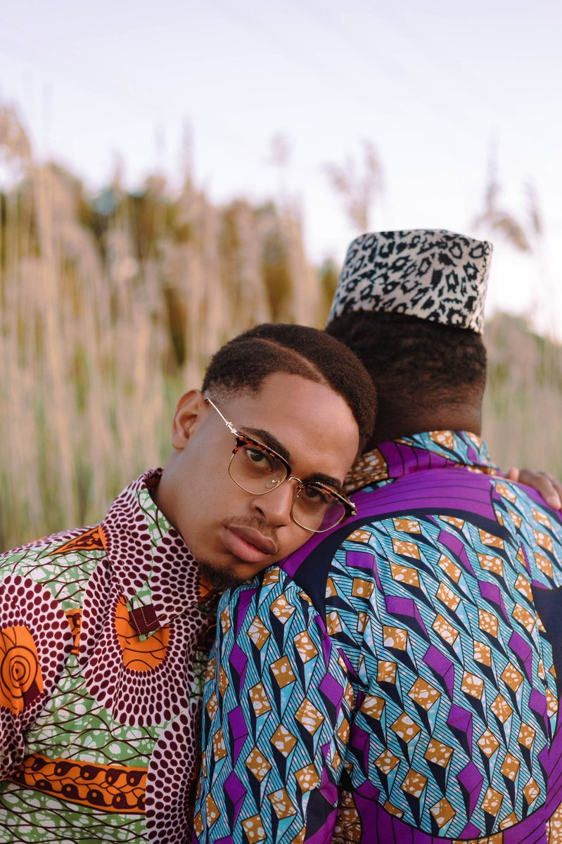 annxta's tweet image. I wanted to do something special to celebrate Congolese culture and show the world the beauty in our traditions. So, I put together a project that would portray that through the thing that means the most to me after God, family. Happy Independence Day.  #CONGO61 🇨🇩