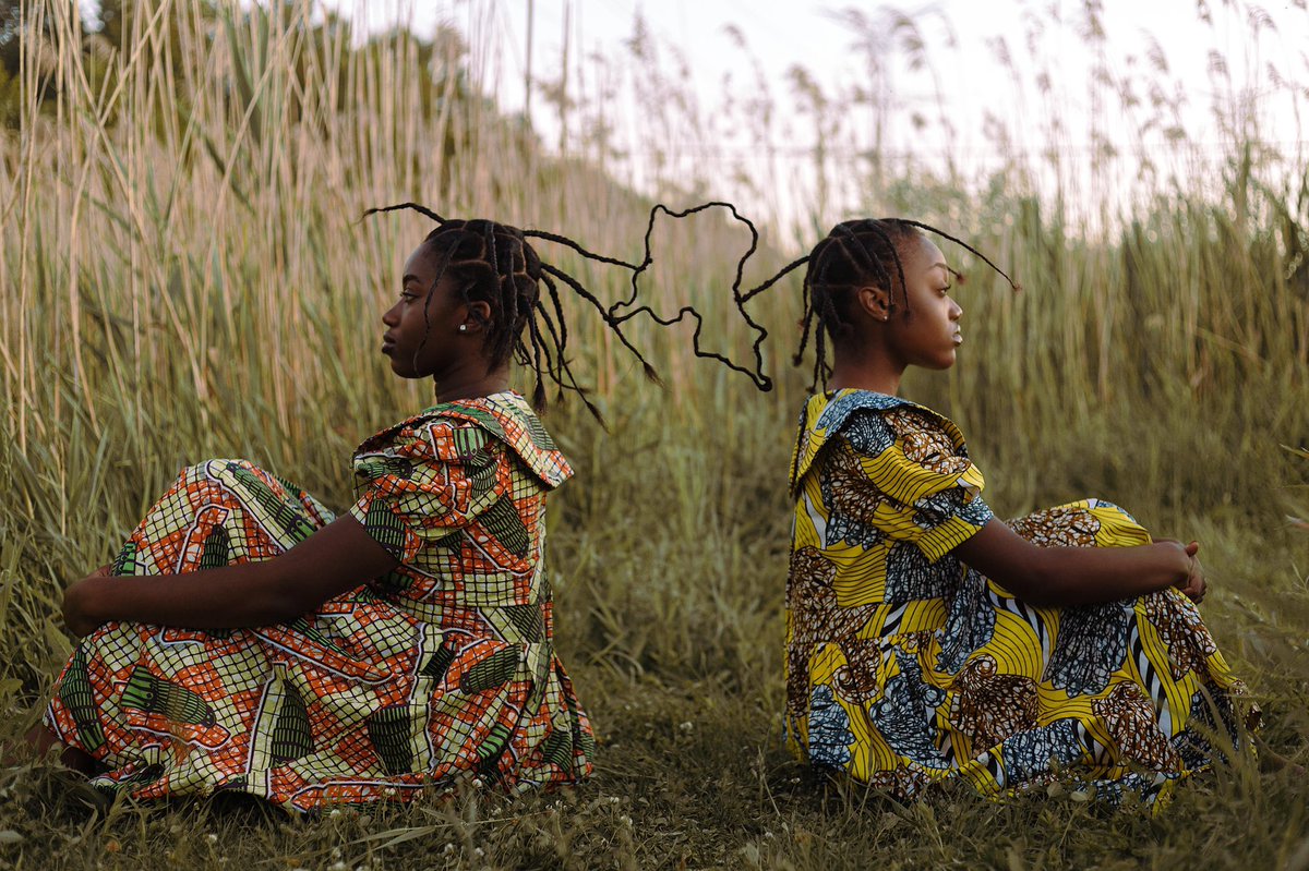 annxta's tweet image. I wanted to do something special to celebrate Congolese culture and show the world the beauty in our traditions. So, I put together a project that would portray that through the thing that means the most to me after God, family. Happy Independence Day.  #CONGO61 🇨🇩