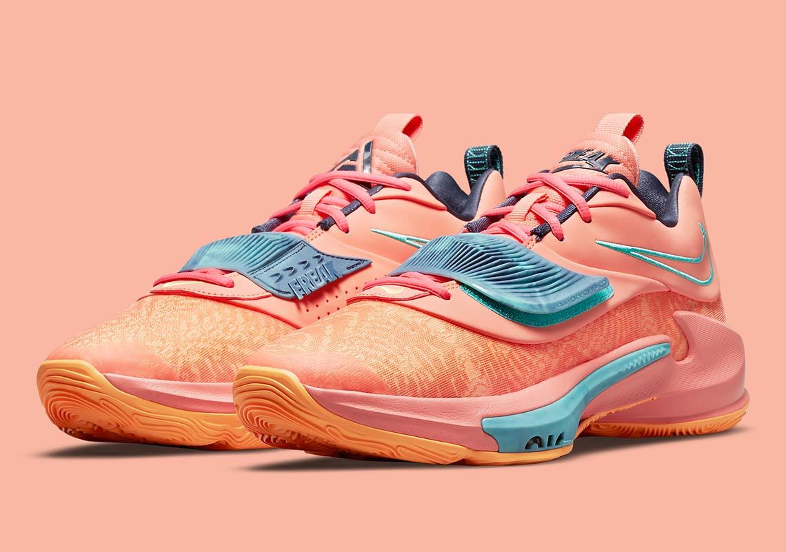 Sneaker News On Twitter Official Images Of The Nike Zoom Freak 3 Orange Freak Appear After Giannis Antetokounmpo S Unfortunate Injury Https T Co To5gfuhlvf Https T Co Woslzoy8bm