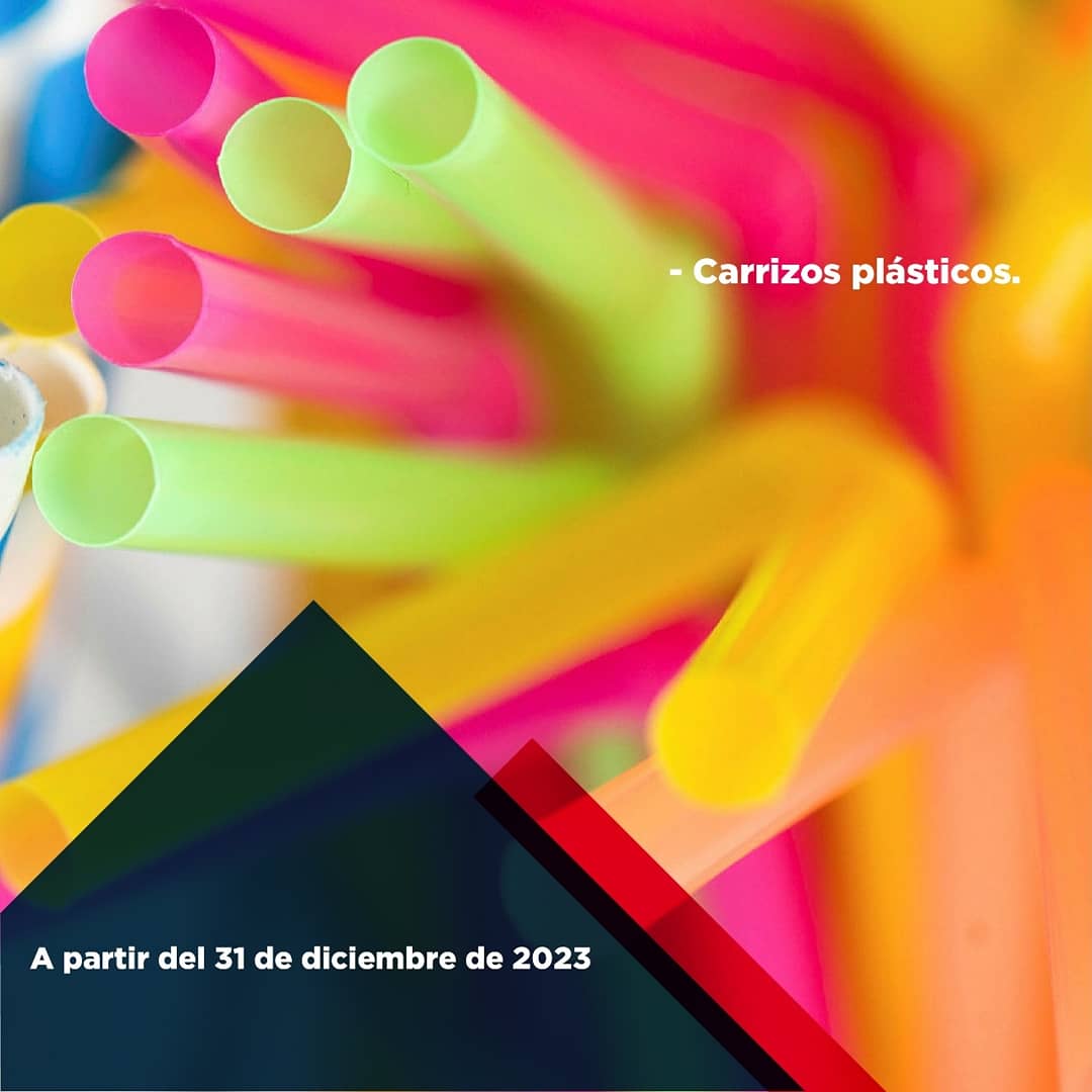 ArmadoresPA's tweet photo. A partir del 1 de julio de 2021, entrará en vigencia la prohibición para la comercialización de algunos productos de plástico de un solo uso, que fue establecida en la Ley 187 de 2020. Es una tarea de todos practicar el consumo responsable y reducir el #plastico de un solo uso. https://t.co/E6fIhTe2oo