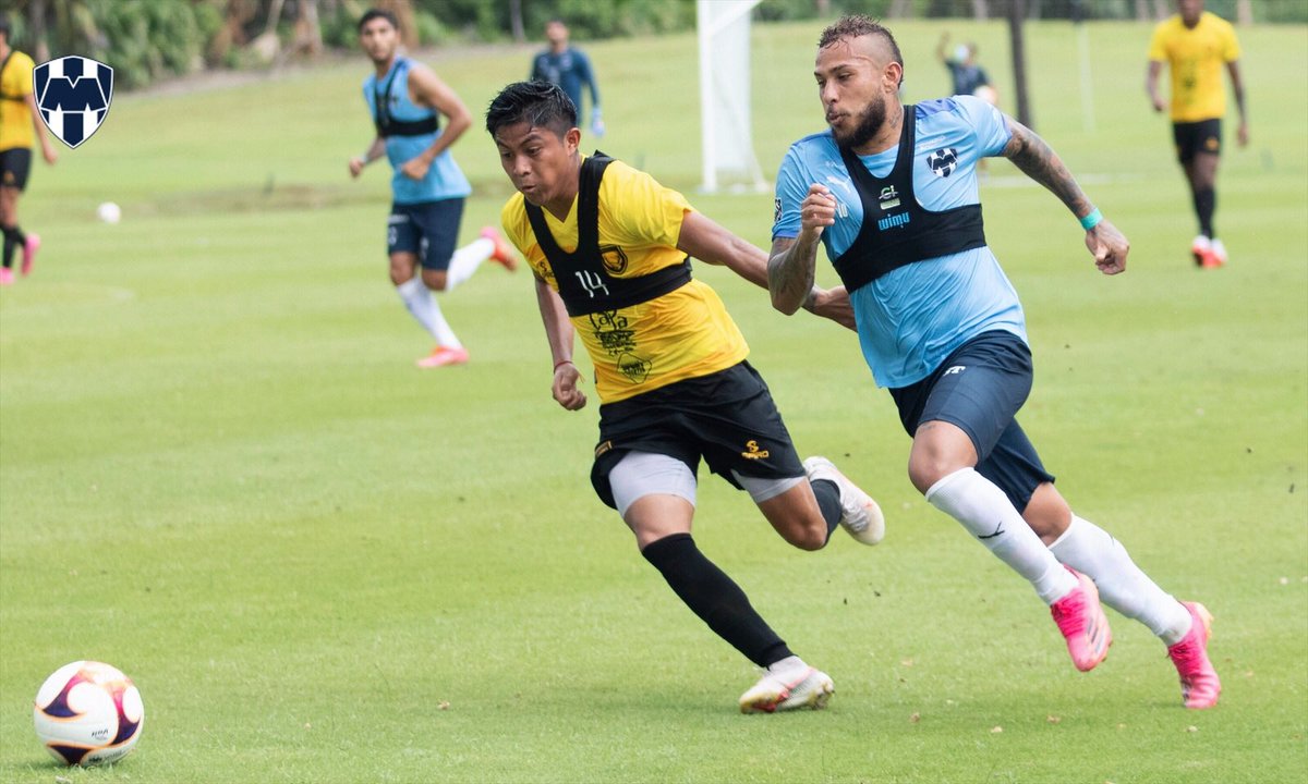Rayados's tweet photo. 📸 | DUVÁN VERGARA 🇨🇴🔥

#PretemporadaRayada 
#ArribaElMonterrey 🇫🇮 https://t.co/yXENXuCXHK