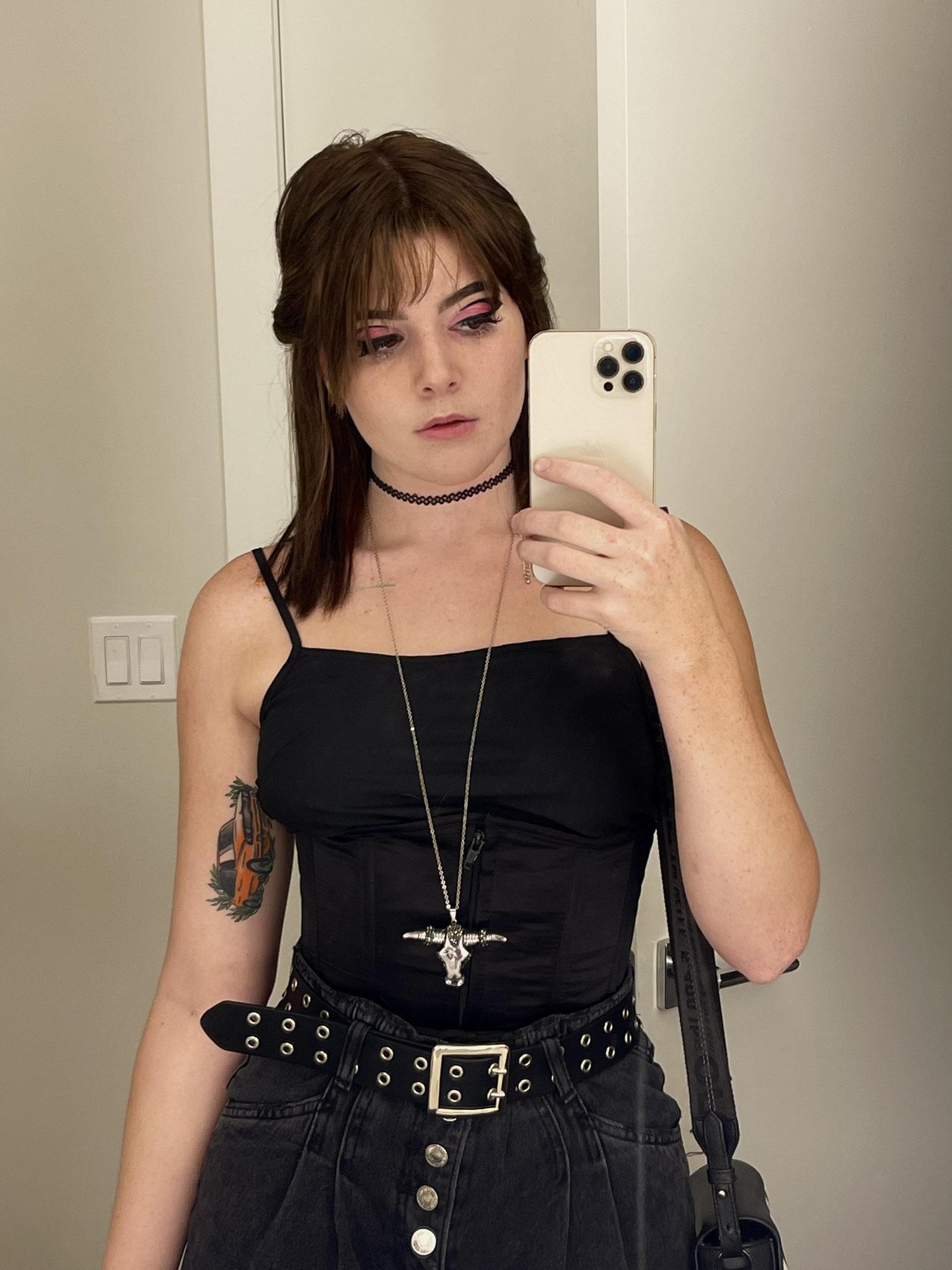 Alex Kane on Twitter: "Minor obsession with corsets…. Major obsession