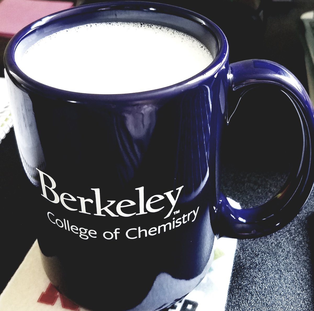 ChrissyStachl's tweet photo. Receiving my graduation mug was such a nice surprise π thank you @UCB_Chemistry!!
(Also loving my #xdber coaster @NebraskaMATH, I have so much swag now!) https://t.co/lVlu7SfSIX