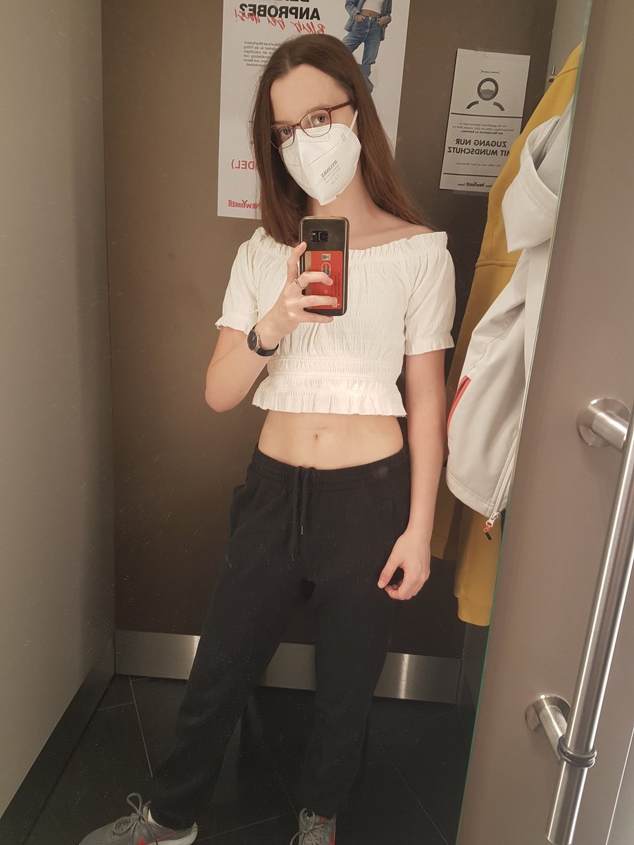 zUnverdient | Finja tweet media