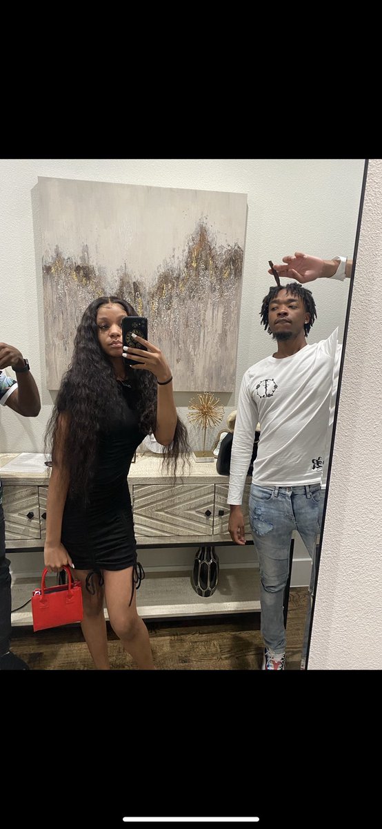 thatsarri's tweet photo. 4L Shit 💓 Love you forever https://t.co/HJGxV2y3Y6