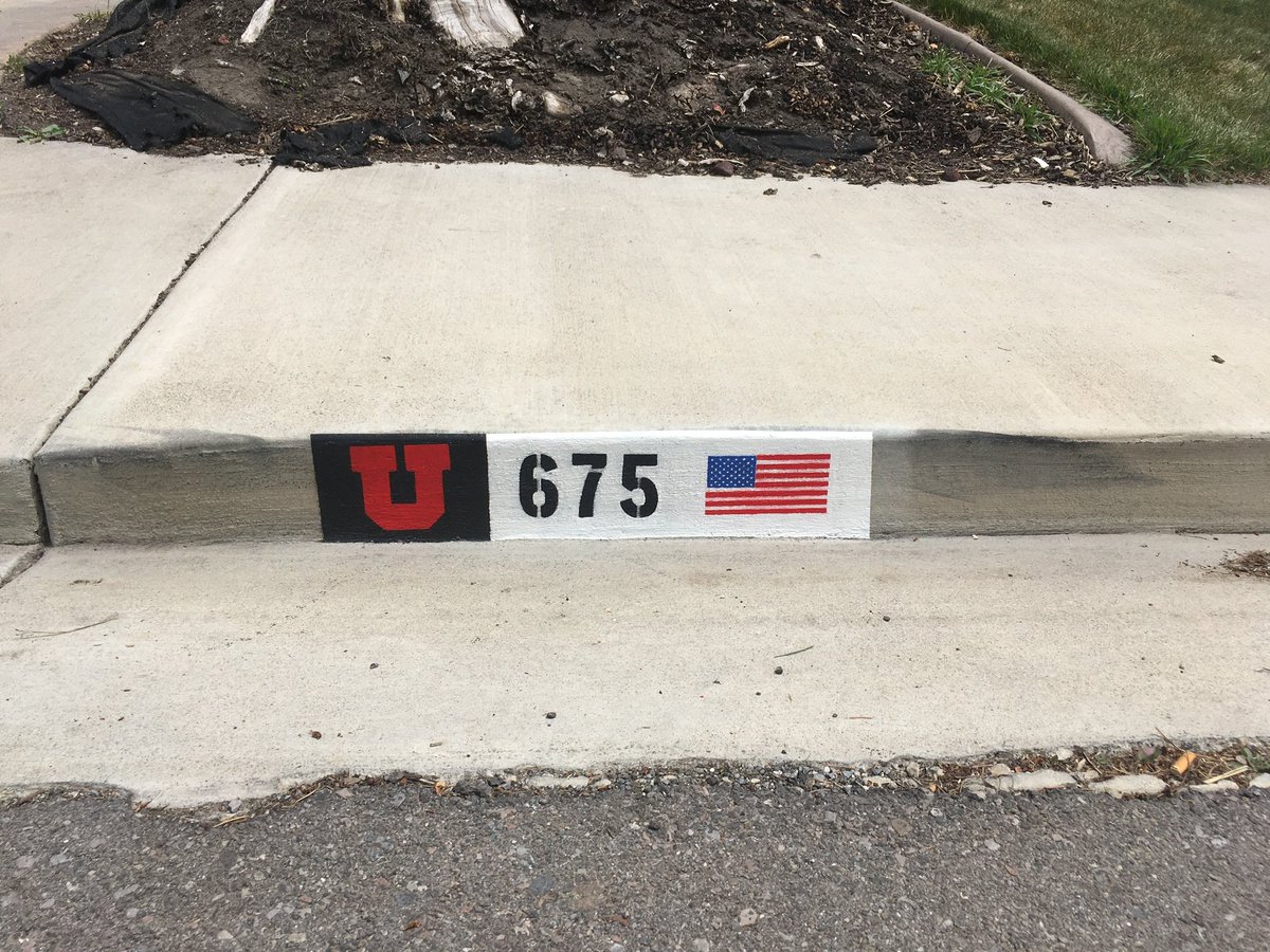 JordanS05375032's tweet photo. Some Block U designs in my older fonts. #Utes #CustomCurbsides https://t.co/rnI37ehWhj
