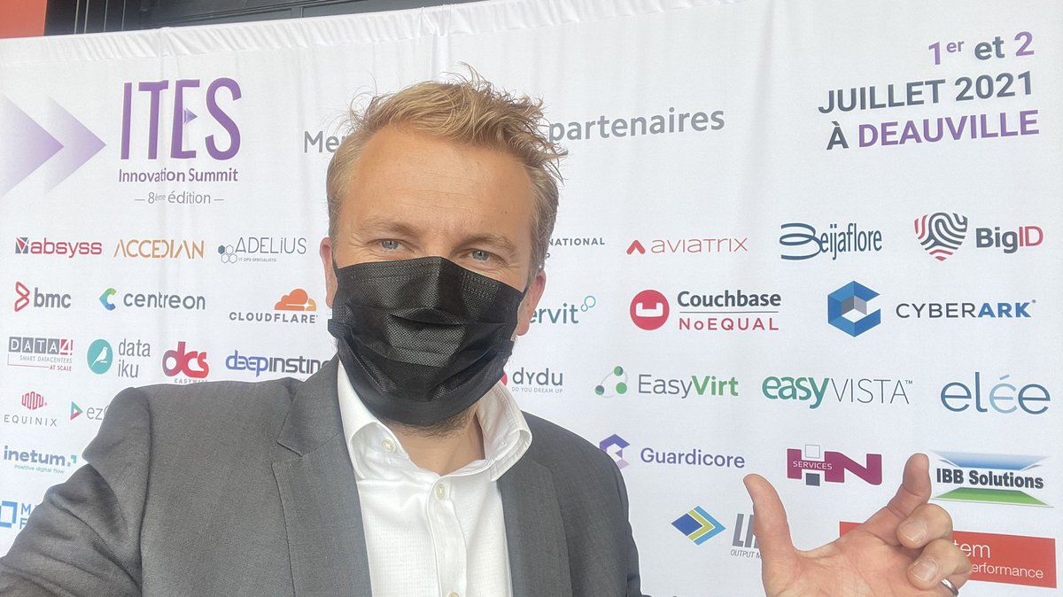 AntoineHennache's tweet photo. @HNServices_FR en place à l’#ITES Deauville // prêts pour 2 jours de débats et réflexion autour de l’IT de demain // @CRiP_asso // #changerlescodes https://t.co/2Dlj4OcijX