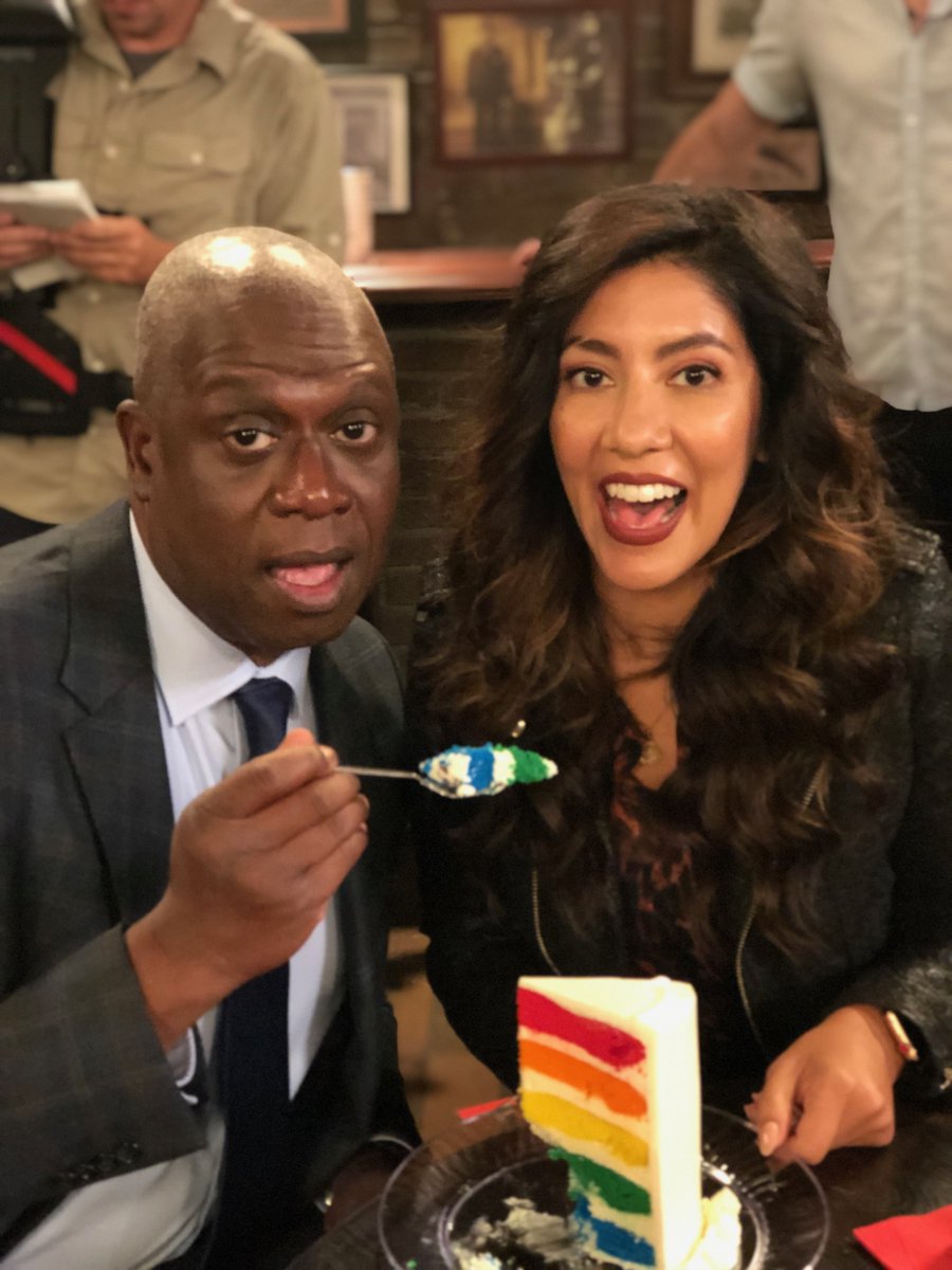 brooklyn99's tweet photo. Friendly reminder that this photo exists. 🌈 https://t.co/mR7CjuKtJz