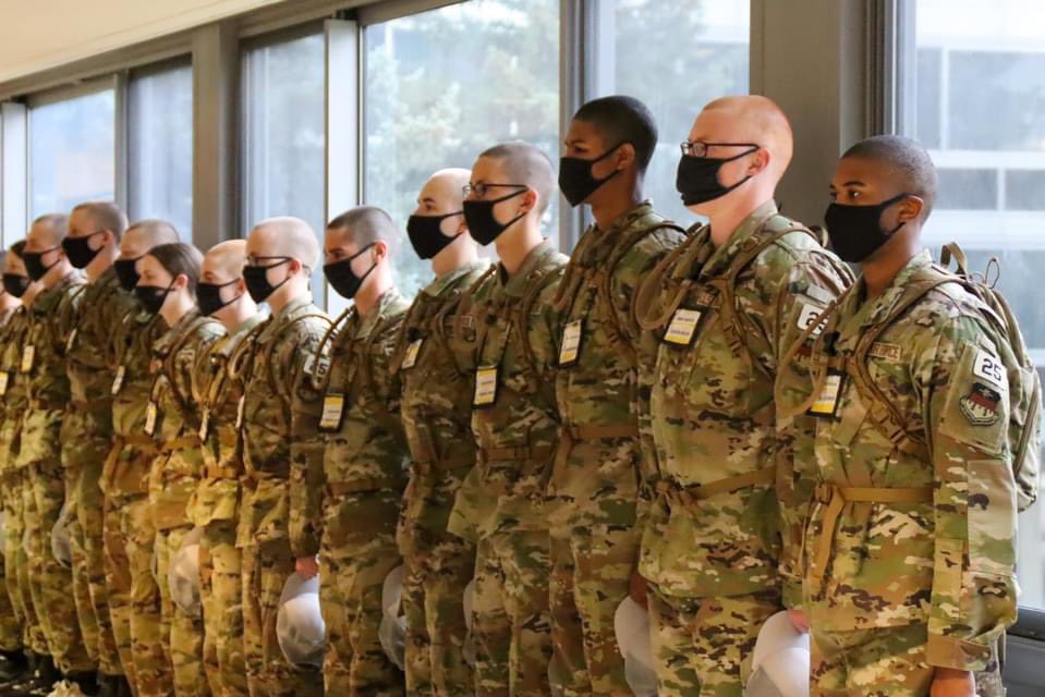 CloverAFJROTC's tweet image. A few pictures of Quinn Johnson's first few days at the United States Air Force Academy in Colorado Springs. Beyond proud of Quinn and his decision to serve! #SC951 #USAFA #AimHighFlyFightWin 🇺🇸🍀🦅✈️