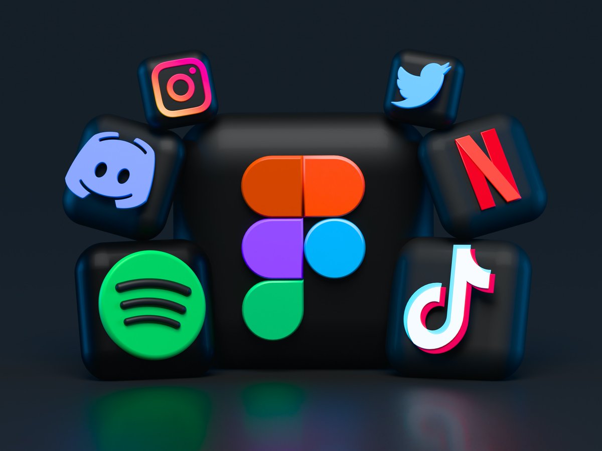 Social Media Day was launched by Mashable back in 2010, and often sees fans of the site going to real life meetups.
loom.ly/vi2xUqw

#onlinemarketing #smm #socialmedia #socialmediaday #smd #mashable
