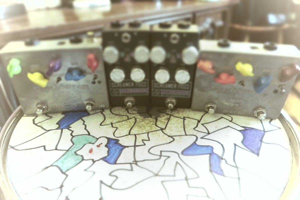 WhatsThatSound8's tweet photo. Talk about a #beauty FULL pair of pedals only Cusack Music can make... Cant wait to air this show on #YouTube , stay tuned in for the next three weeks!!!! #guitarpedals #cusackmusic #SecretsOfCerealMascots #wednesdaythought #mystical #SneakPeek https://t.co/1Qs7KBawTH