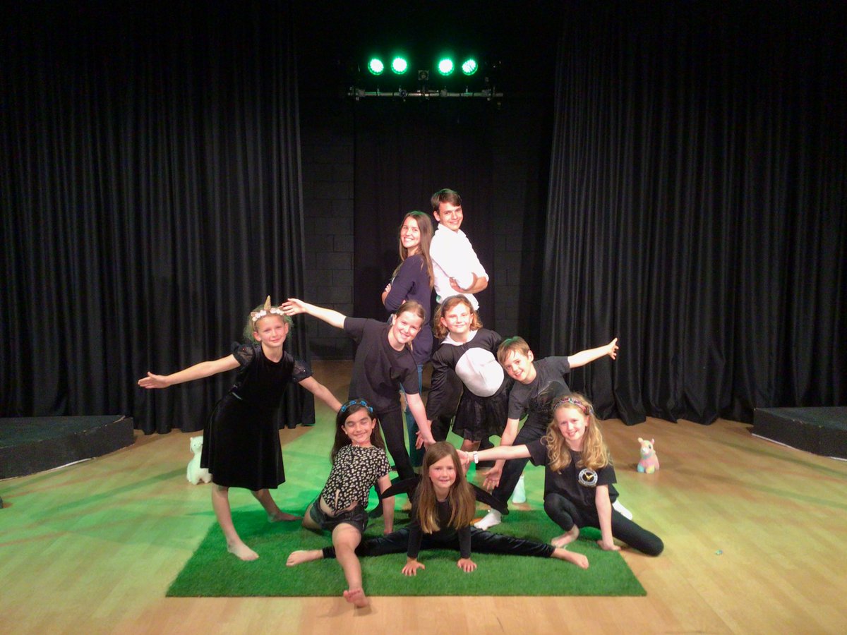 Elaine Morgan (@embleyemorgan) on Twitter photo A joyful original performance from the Year 3 Drama Club this afternoon! The club is led by some of our sixth form scholars and it’s safe to say the Y3 pupils have loved it! <a href="/EmbleyHampshire/">Embley</a> <a href="/EmbleyPrep/">@EmbleyPrep</a> <a href="/DramaEmbley/">Embley Drama Scholars</a> <a href="/EmbleySixthForm/">Embley Sixth Form</a> A joyful original performance from the Year 3 Drama Club this afternoon! The club is led by some of our sixth form scholars and it’s safe to say the Y3 pupils have loved it! <a href="/EmbleyHampshire/">Embley</a> <a href="/EmbleyPrep/">@EmbleyPrep</a> <a href="/DramaEmbley/">Embley Drama Scholars</a> <a href="/EmbleySixthForm/">Embley Sixth Form</a>