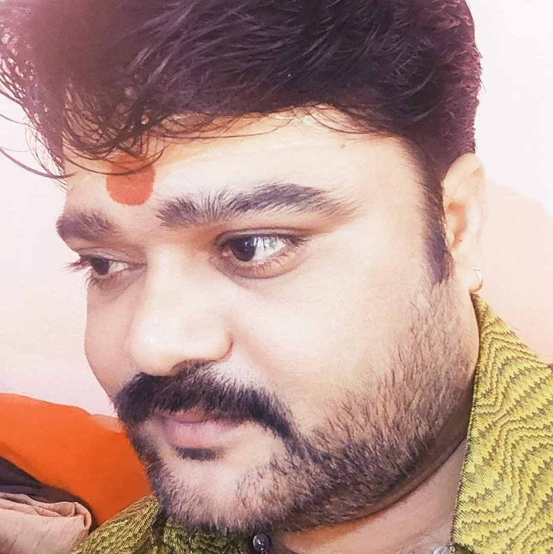 PtPancholi's tweet photo. #NewProfilePic https://t.co/wPhJeobm1v
