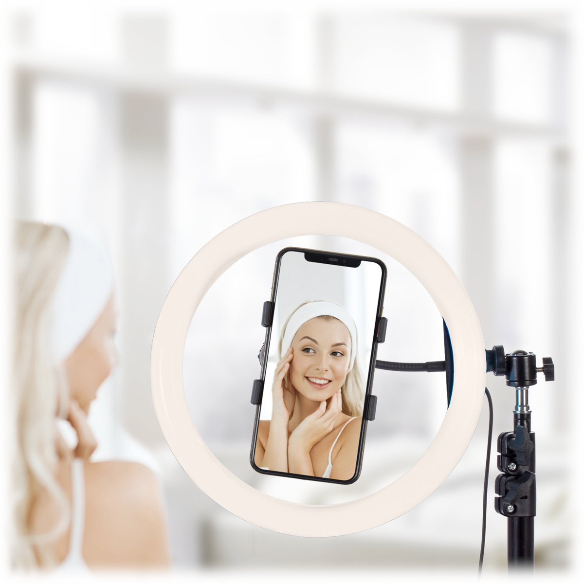 Today's @morningsave deal is the Tech Squared 10-Inch Social Media Ring Light with Tripod! Featuring a 10-in ring light w/3 levels of brightness, your selfie game will be on point. Plus, with a 5 ft compact tripod, you can take amazing pics anywhere! buff.ly/3jAh93X