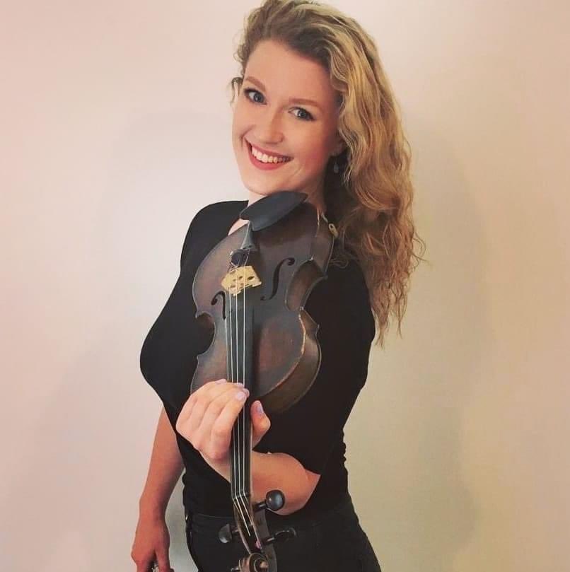 livemusicnowcym's tweet image. #StringSisters Lowri &amp;amp; Haz (also real sisters) had an amazing time with @Sienco at @meadowbanksch #Cardiff over two days this week as part of our #Inspire residency programme for special schools. They said it was the best two days of their musical lives! 🎶 #musicforall #charity