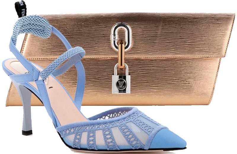 STYLEAMERICAmag's tweet photo. Nuestro #editorialdemoda del mes es la #Tendencia Geometria & Mallas https://t.co/vOwQvMzUuv descubre la selección editorial de #zapatos y #bolsos que te proponemos en esta tendencia de moda internacional. #StyleModa https://t.co/t1t498bKk6