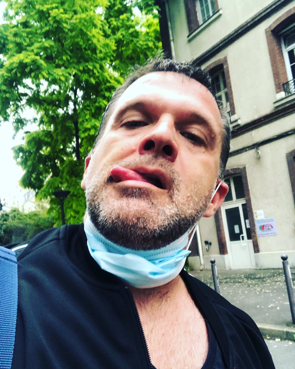 sdfrrt4twit's tweet photo. #sportyfred s est bien battu #fourbu #bodycombat https://t.co/26Gn5O8aTJ