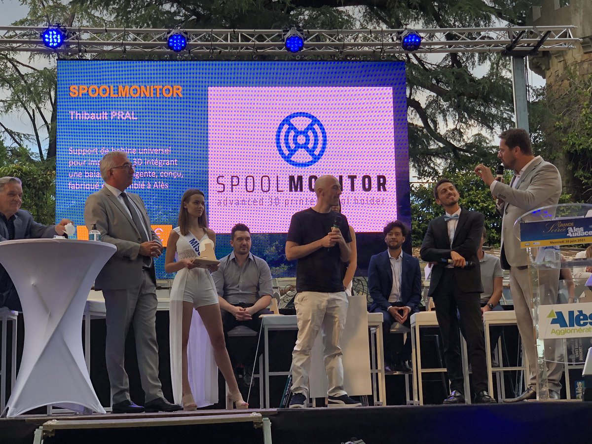 AlesMyriapolis's tweet image. 4ème prix du concours général : Spoolmonitor, porté par Thibault Pral ! #AlèsAudace21