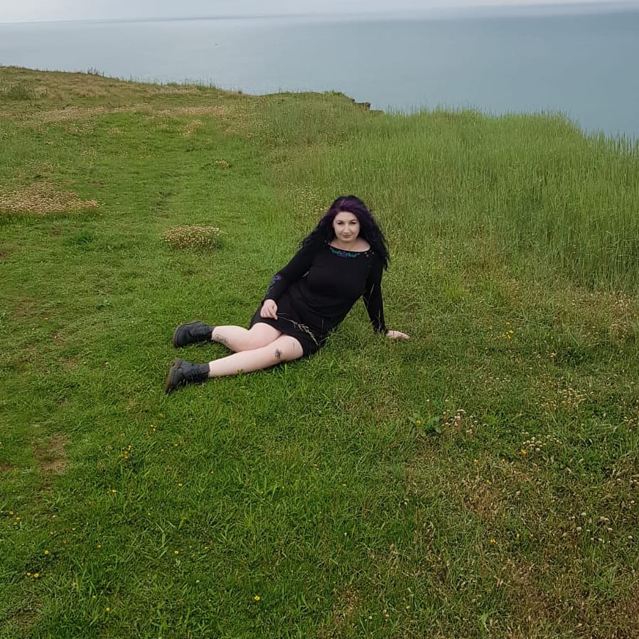 carabunga778's tweet photo. I actually went outseide today!
Feeling cute af in this new dress!
Going live at 1930 UK time!
https://t.co/ecCQ5mRrcv 
.
.
.
#twitch #livestreaming #twitchstreamer #SmallStreamersConnect #stream #Livestream #smallstreamer #SmallStreamerCommunity #gamergirl #alternativegirl https://t.co/8CqtY5hqLO