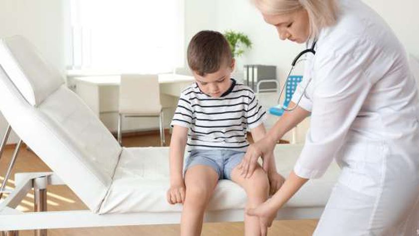 عميد طب «نيو جيزة» فرحة عارمة بقرار السيسي لعلاج أطفال ضمور العضلات