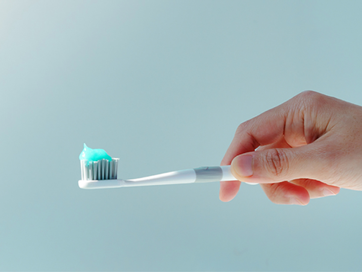 ModernDentist1's tweet image. What's a good #DentalRoutine?

👉Brush your #teeth at least twice a day (morning and before bedtime or every after meals &amp;amp; snacks.
👉#Floss at least once a day.
👉#Mouthwash after #flossing.
👉Stay away from too much #sugar.
👉Don't Smoke.

#medicine #dentistry #humans #dentist