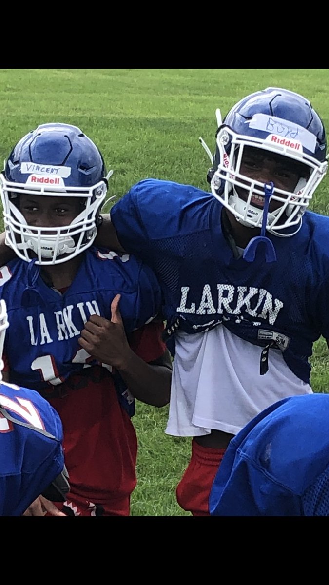Football = brotherhood. Let’s do our best today